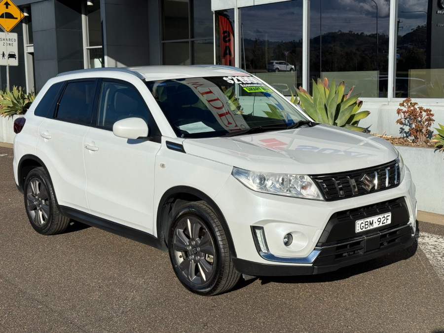 2022 Suzuki Vitara LY Series II SUV Image 1