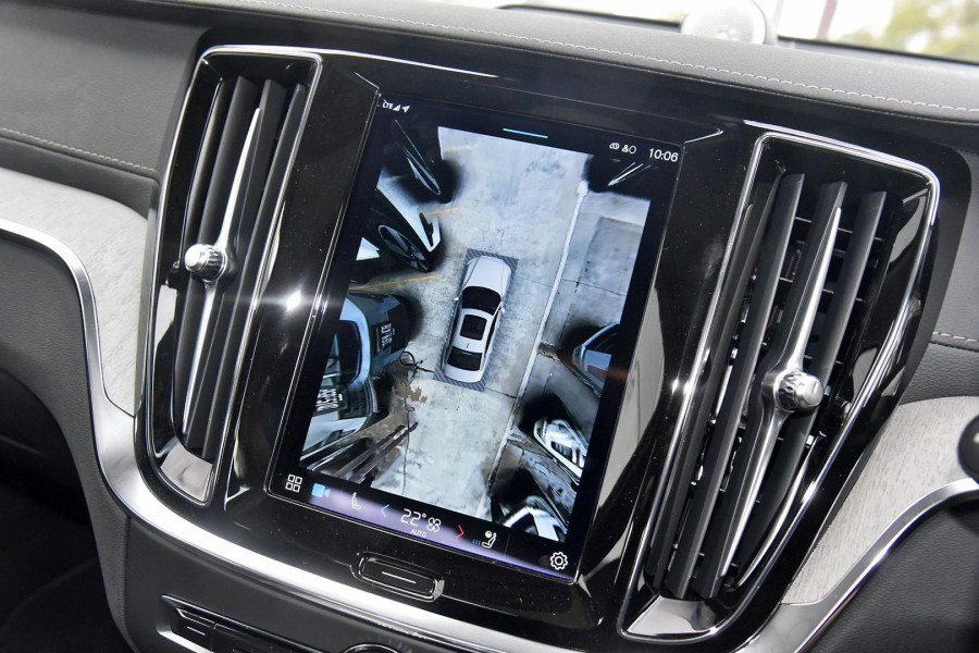 2024 MY25 Volvo S60  Ultra B5 Bright Sedan Image 8