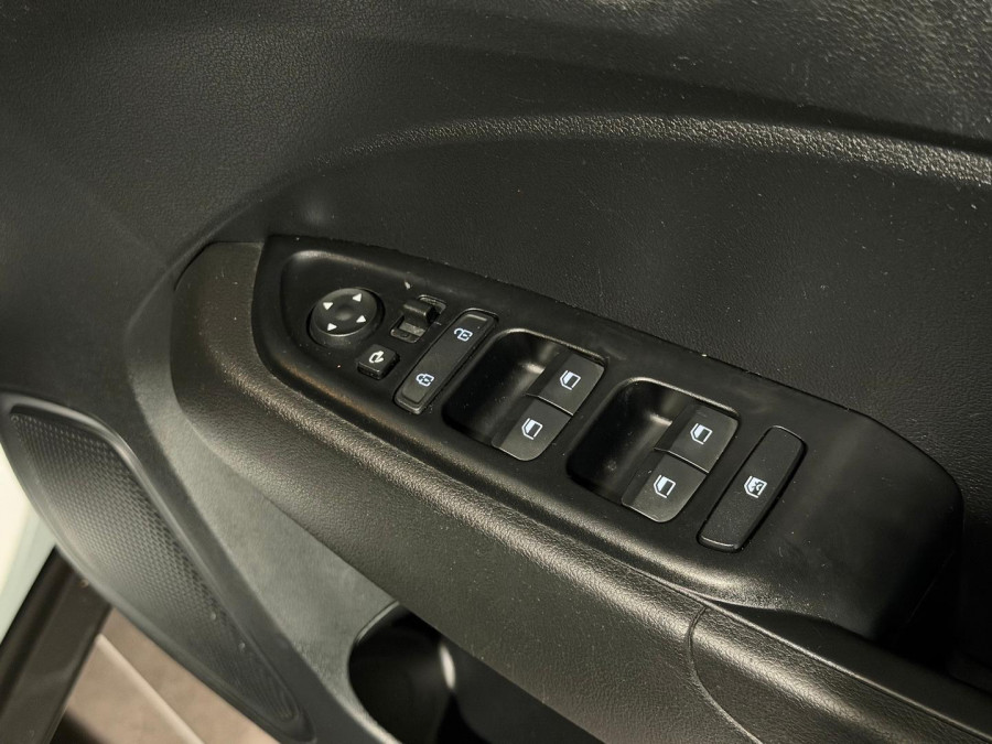 2020 Hyundai Venue QX Active SUV Image 10