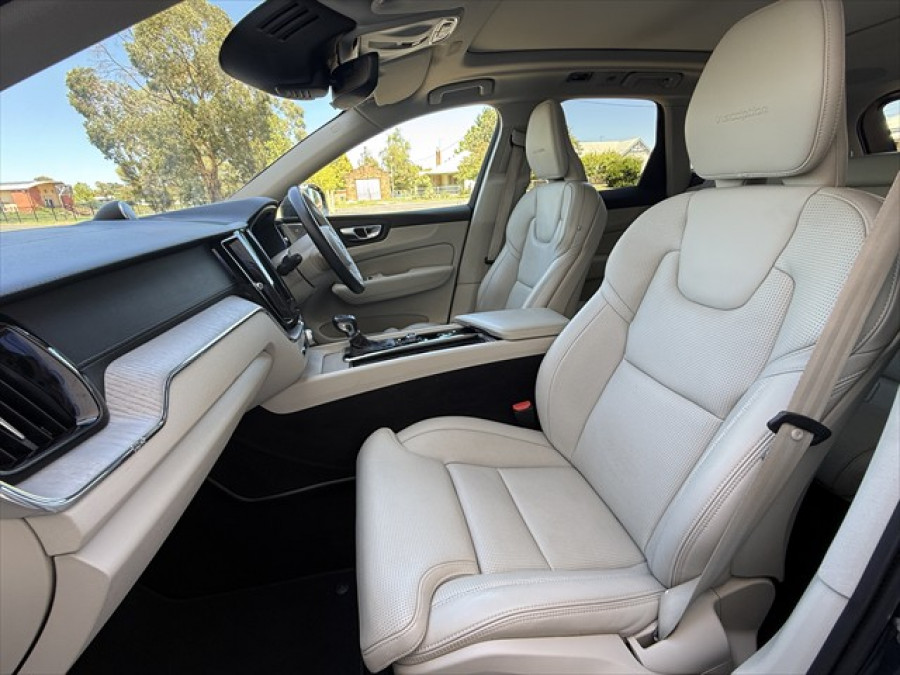 2020 Volvo XC60 UZ D4 Inscription SUV Image 8