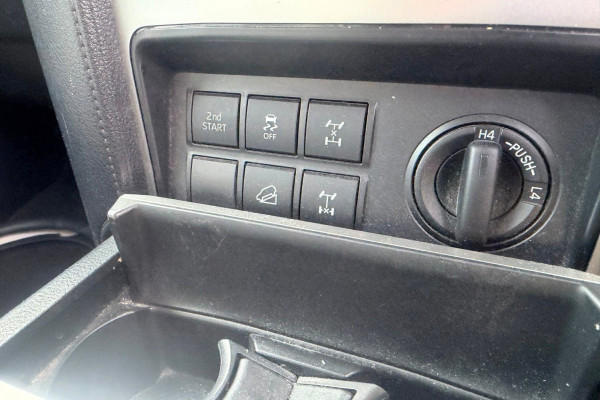 2019 Toyota LandCruiser Prado GDJ150R GXL SUV Image 11