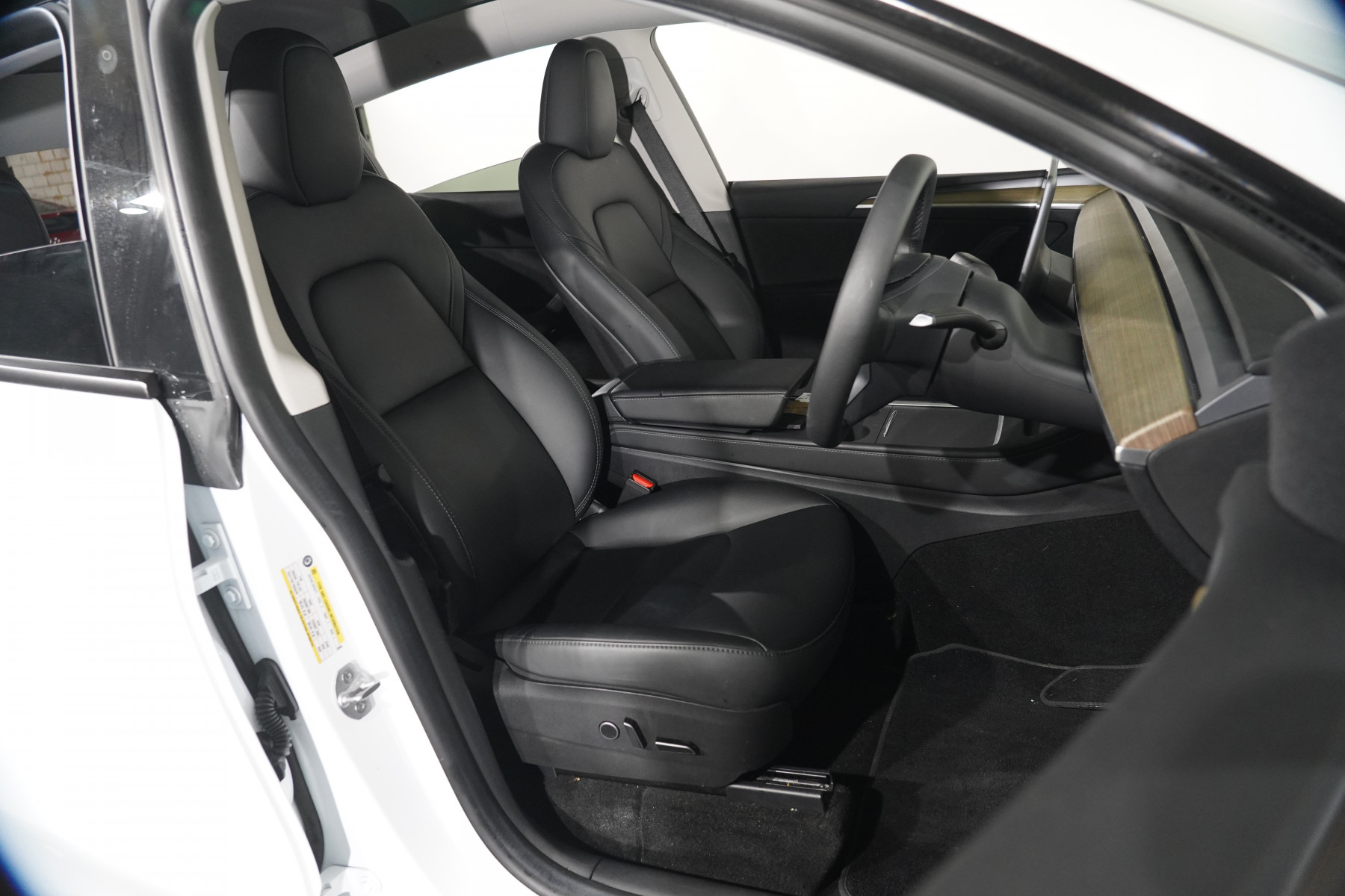 2023 Tesla Model Y Y Performance SUV Image 22