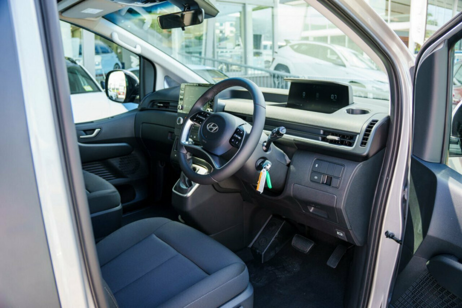 2024 MY25 Hyundai Staria Load US4.V3  Van Image 7