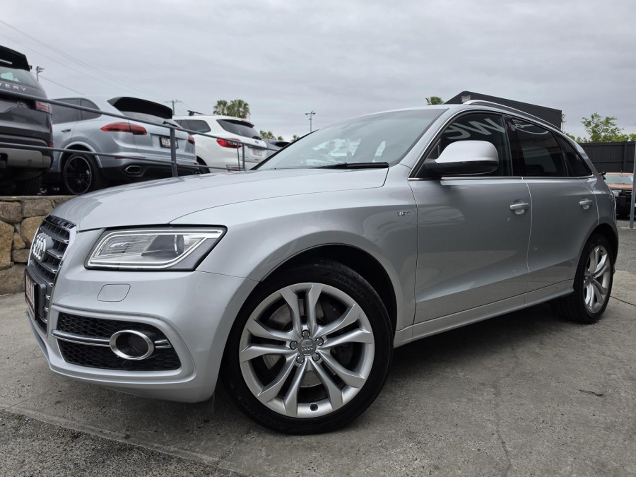 2013 Audi SQ5 8R TDI SUV Image 1