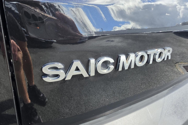 2022 LDV D90 SV9A Executive SUV Image 12