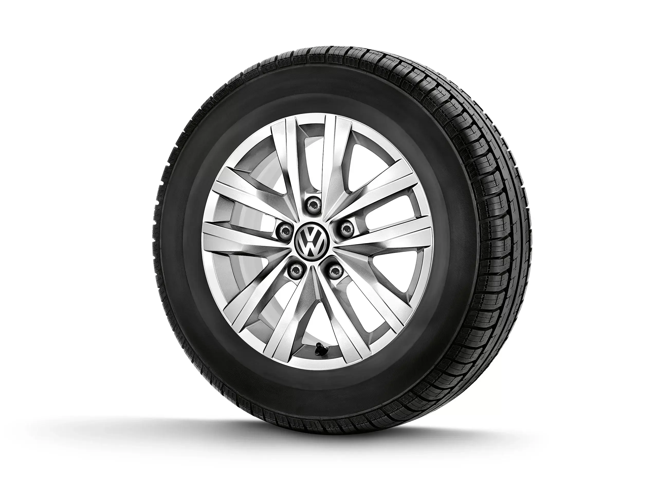  Eye-catching alloy wheels Image