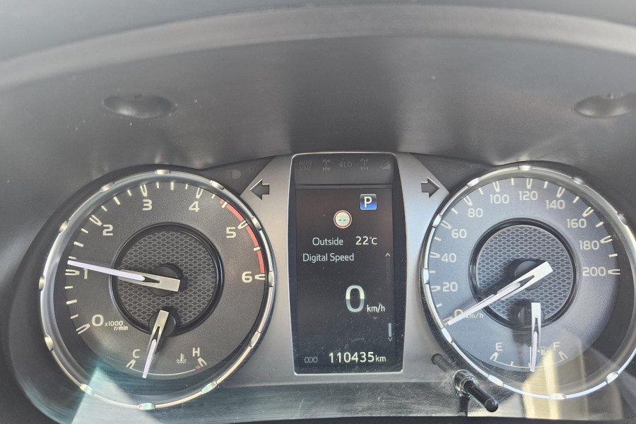 2021 Toyota HiLux GUN126R SR5 Dual Cab Pick Up Image 19