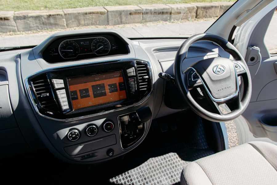 2023 LDV V80  LWB Van Image 30
