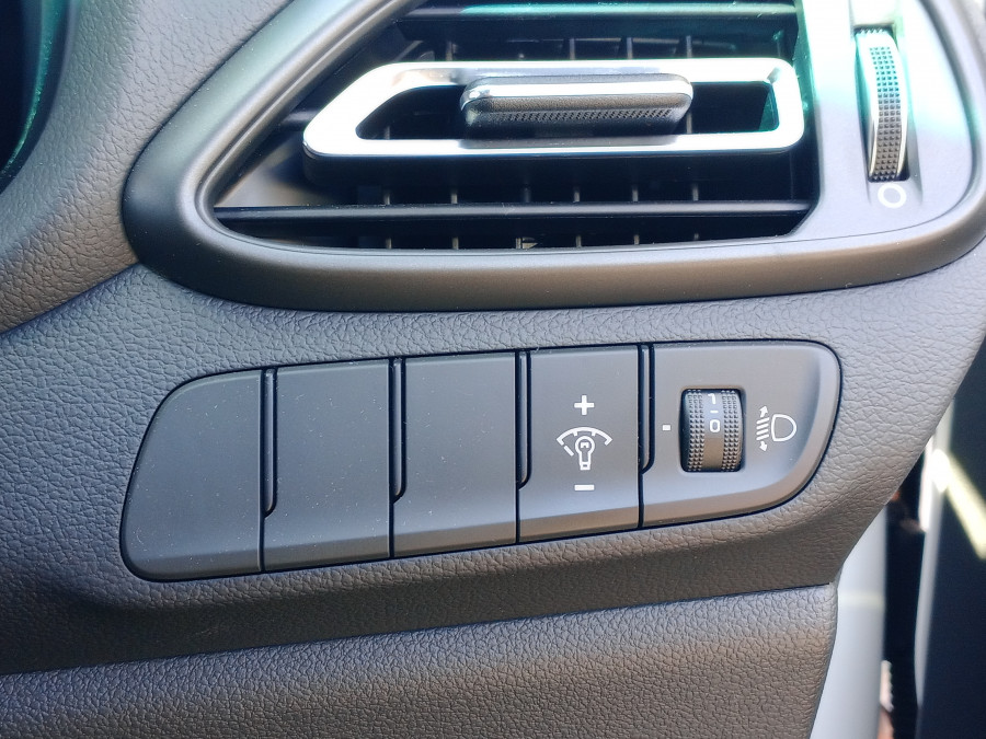 2025 MY26 Hyundai i30 PDe.V6 N Premium Hatch Image 18
