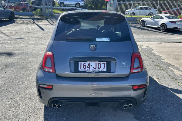 2023 Abarth 695  Competizione Hatch Image 5
