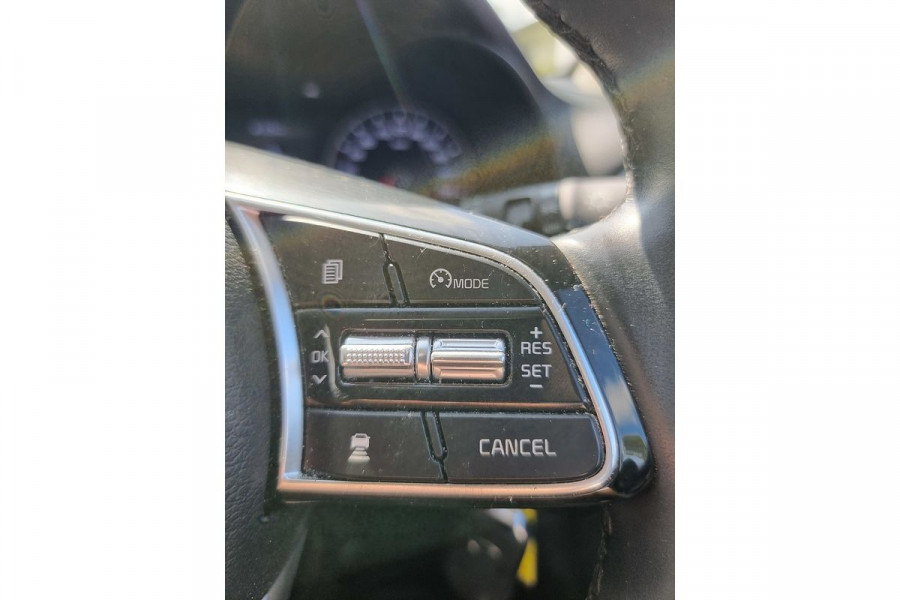 2020 MY1  Kia Cerato BD Sport+ Hatch Image 19