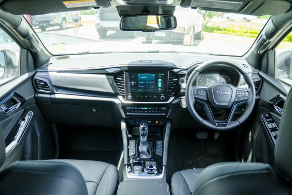 2025 MY25.5 Isuzu MU-X RJ LS-T SUV Image 18