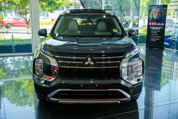 2025 Mitsubishi Outlander ZM Exceed SUV Image 5