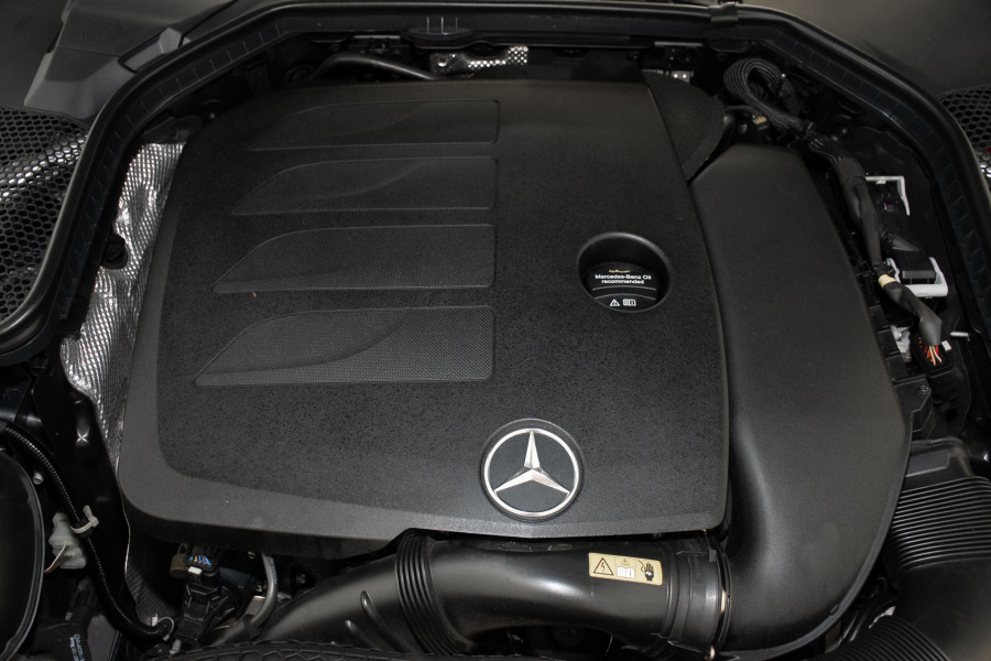 2019 Mercedes-Benz C-Class C300 Sedan Image 23