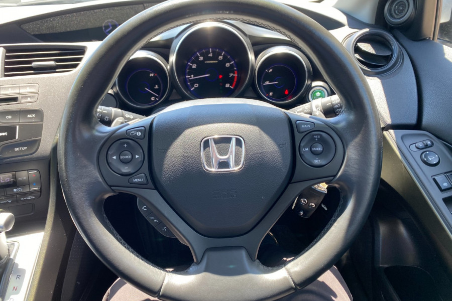 2013 Honda Civic 9th Gen VTi-S Hatch Image 14