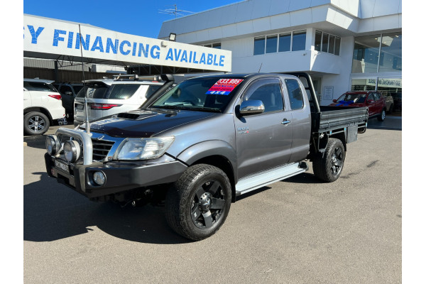 2013 MY12 Toyota HiLux KUN26R  SR Cab chassis Image 3