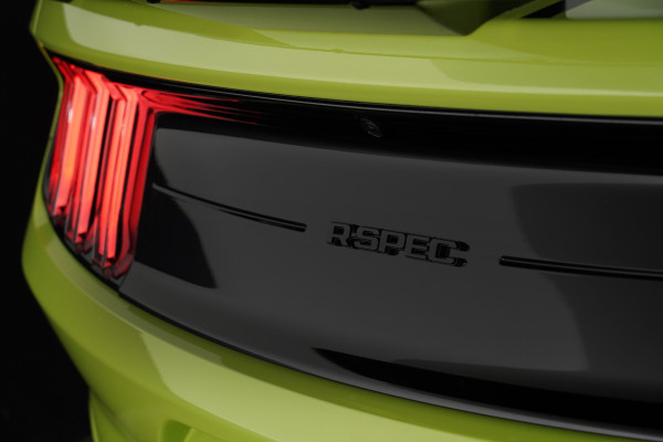 2020 Ford Mustang R-Spec Coupe Image 16