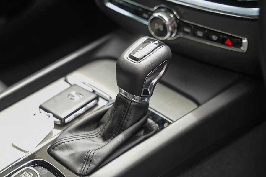 2019 MY20 Volvo V60 F-Series T5 Inscription Wagon Image 14