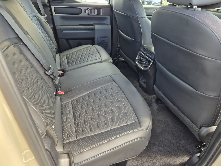 2026 Kia Tasman TK SX+ Ute Image 19