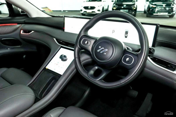 2026 MY25 MG IM6 S12L Premium SUV Image 5