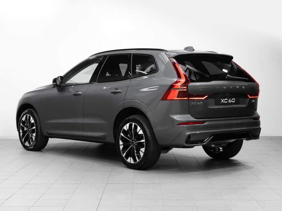2026 Volvo XC60 UZ B5 Ultra Dark 2L Petrol Hybrid AWD SUV Image 6