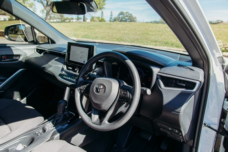 2023 Toyota Corolla Cross MXGH10R GX SUV Image 28