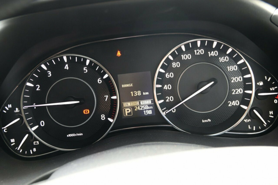 2022 Nissan Patrol Y62 Series 5 Ti SUV Image 13