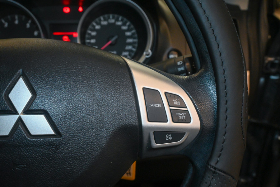 2014 MY14.5 Mitsubishi Lancer CJ ES Sport Sedan Image 13