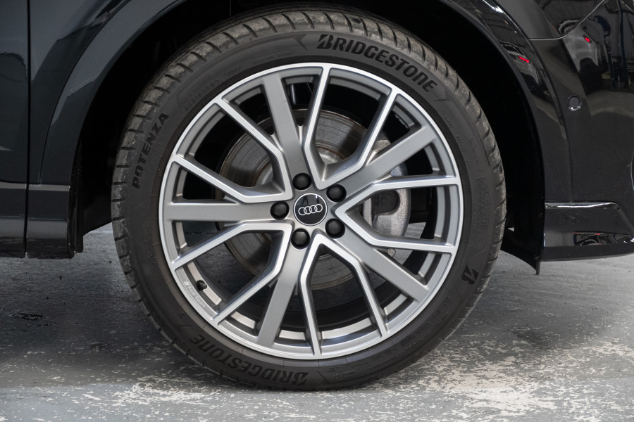 2024 Audi Q3 F3 40 TFSI S line SUV Image 6
