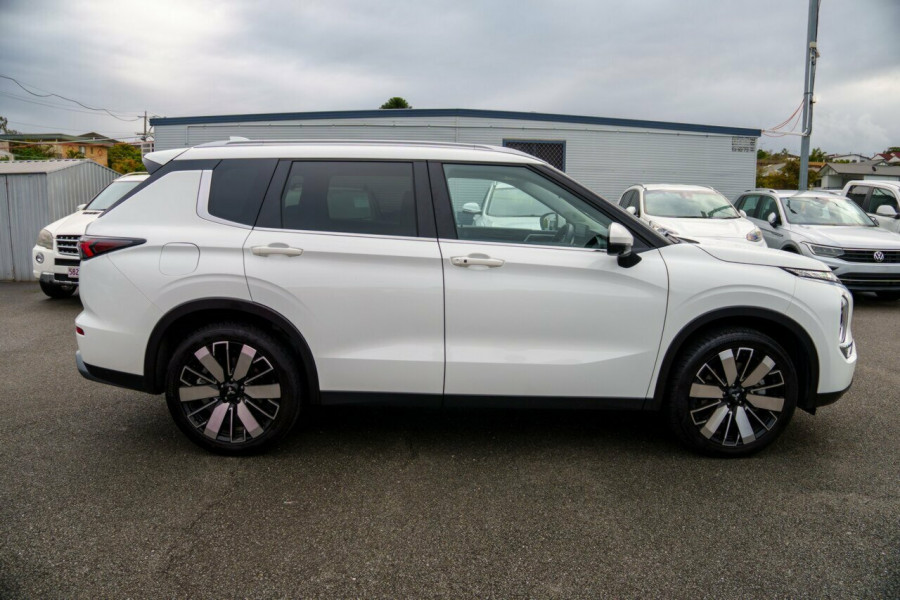 2025 Mitsubishi Outlander ZM Aspire SUV Image 4