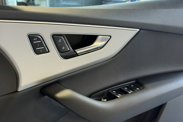 2022 Audi Q7 4M 45 TDI SUV Image 10