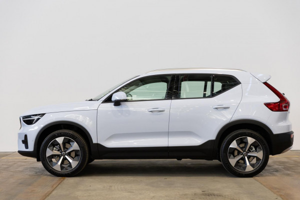 2025 MY26 Volvo XC40 XZ Plus B4 SUV Image 6