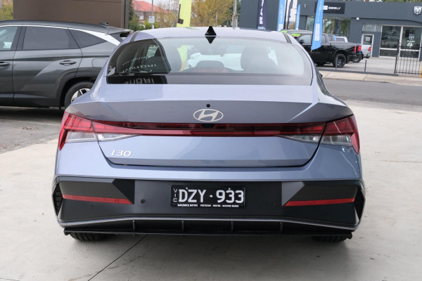 2026 Hyundai i30 CN7.V4 Elite Sedan Image 3