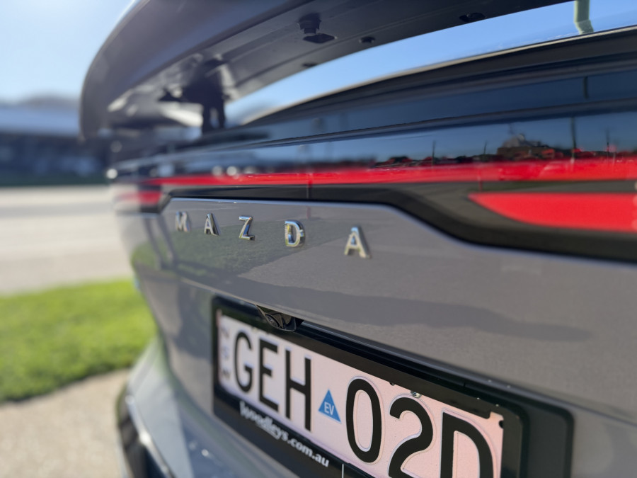 2026 Mazda 6e  E35 Atenza Hatch Image 14