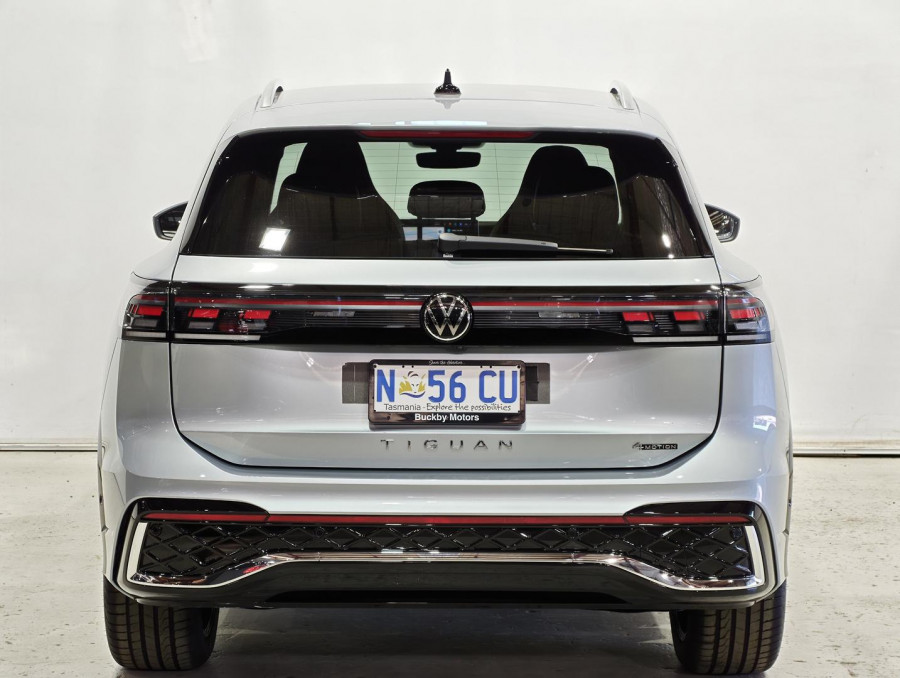 2025 Volkswagen Tiguan CT 150TSI R-Line SUV Image 24