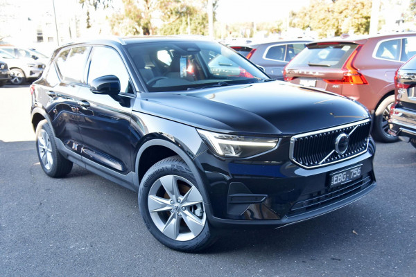 2026 Volvo XC40 XZ Plus B4 SUV Image 1