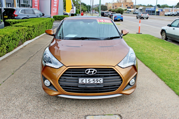 2012 Hyundai Veloster SR - Turbo Hatch