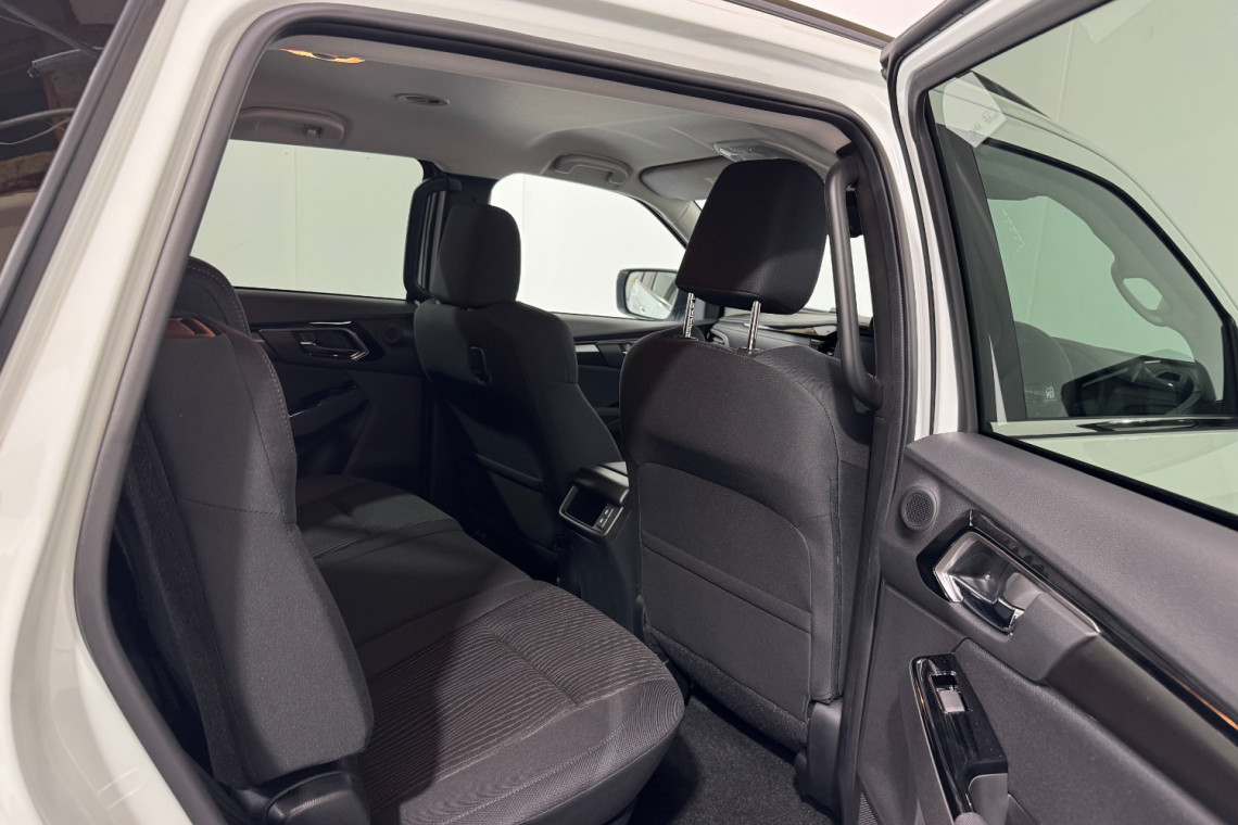 2025 Isuzu Mux RJ MY25 LS-U Wagon Image 15