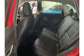 2023 MY25 MG ZS ZS32 Essence Hybrid+ SUV