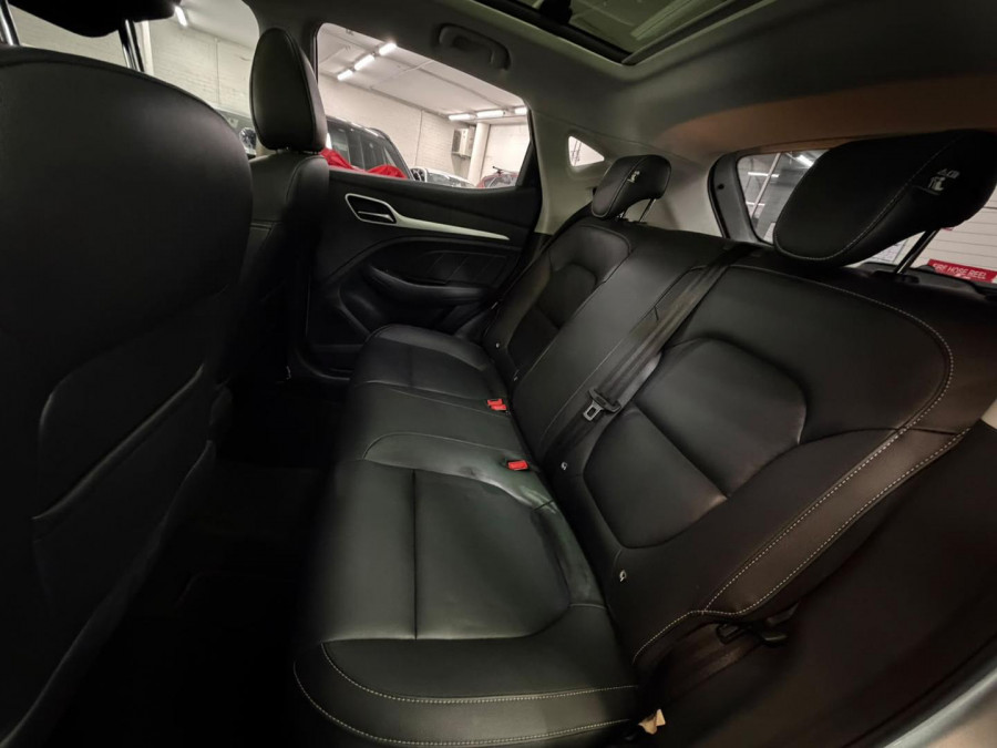 2020 MY19 MG ZS AZS1 Essence SUV Image 12