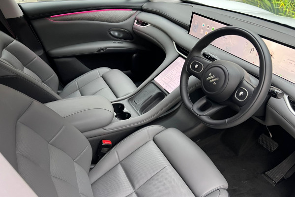 2026 MG IM6 Premium SUV Image 11