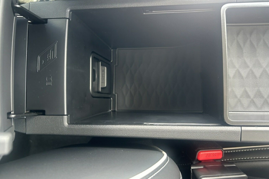 2025 GWM Tank 300 P01 Ultra SUV