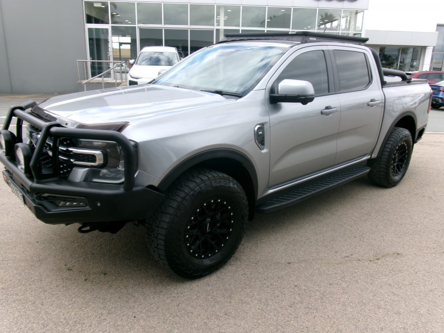 2022 Ford Ranger P703 XLT Cab Chassis Image 3