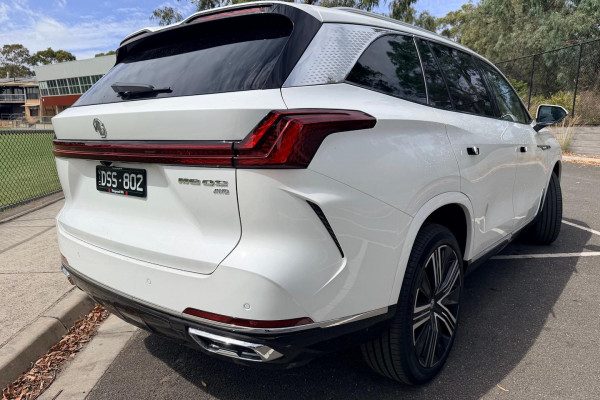 2025 MG QS IS31 Essence SUV Image 5