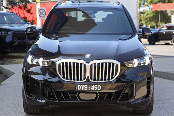2025 BMW X5 G05 LCI xDrive30d M Sport SUV image 2