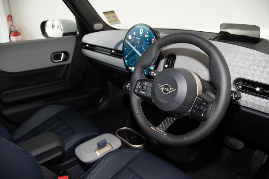2026 MINI Cooper F65 C Favoured Hatch