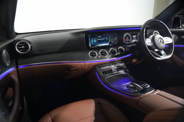 2020 Mercedes-Benz E-Class E300 Sedan Image 12
