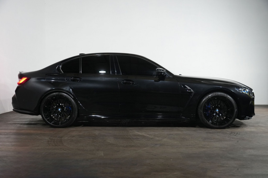 2022 BMW M3 Competition Sedan Image 4