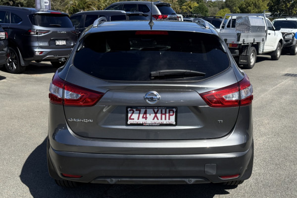 2017 Nissan QASHQAI J11 Ti SUV Image 9