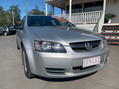 2008 Holden Commodore VE Omega Sedan Image 2